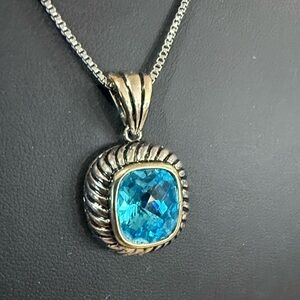 Silver tone Faux Topaz pendant with box chain necklace